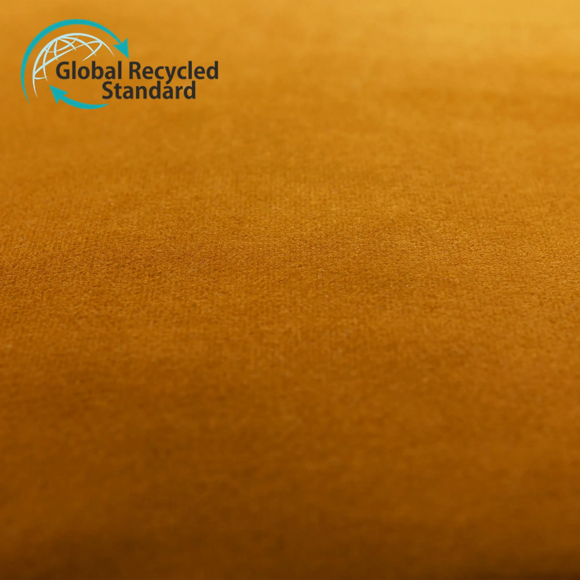 Ploov | 45x45 Velvet - Ginger Gold