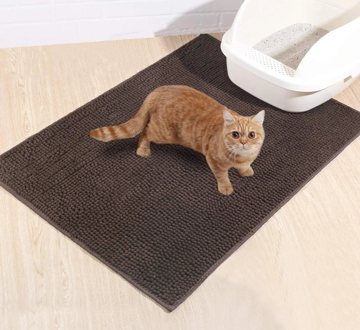 VIVAGLORY Soft Cat Litter Box Mat, Large Litter Trapping Mat for Indoor Cat, Machine Washable Cat Kitty Litter Tray with No-slip and Waterproof, 31" 20", Brown